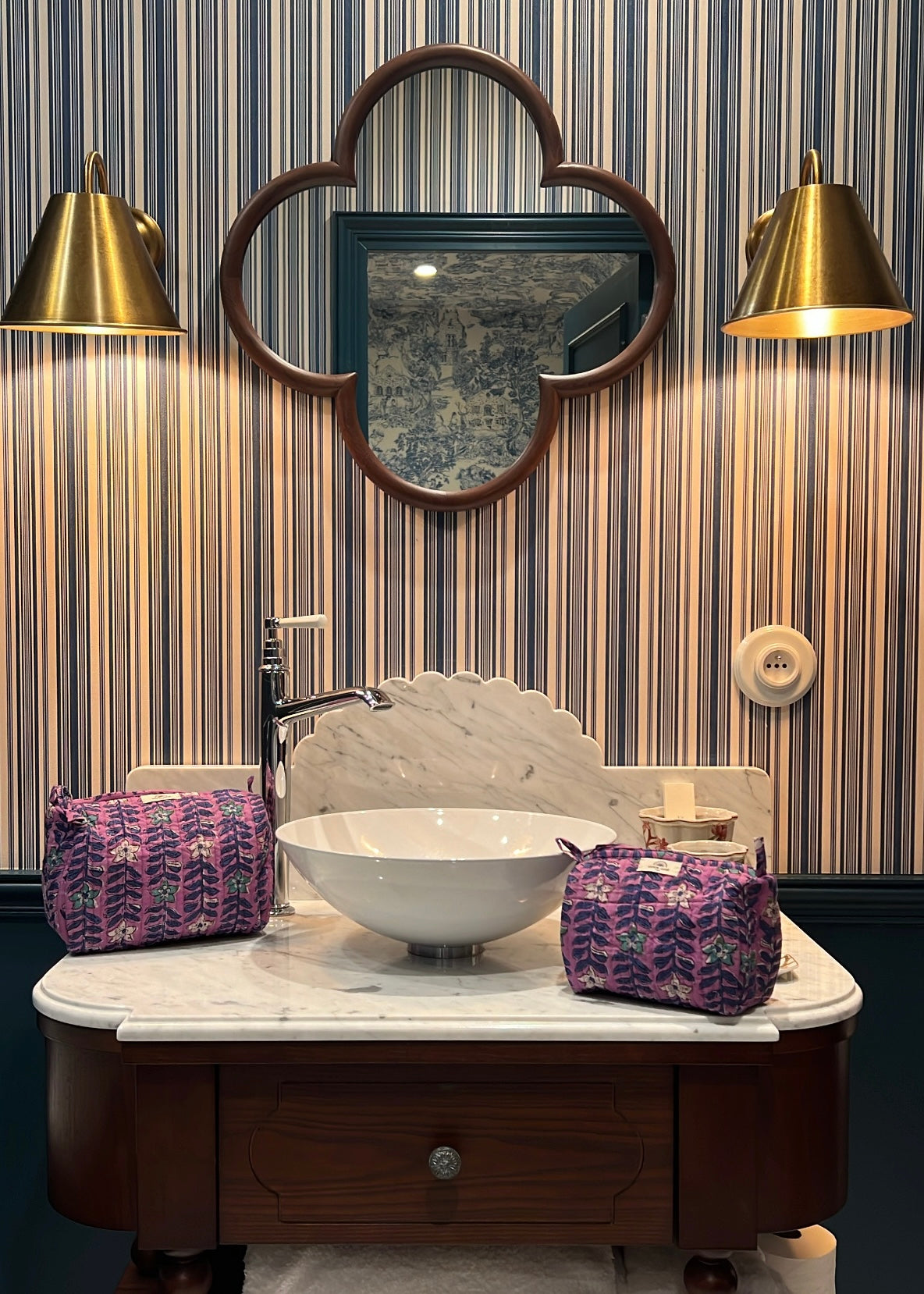 TROUSSE DELHI