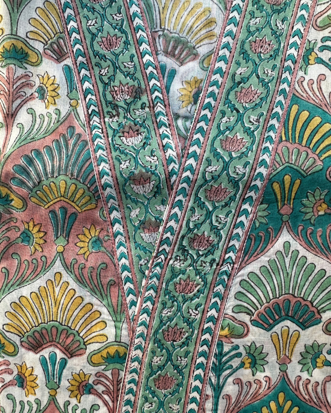 KIMONO MADRAS
