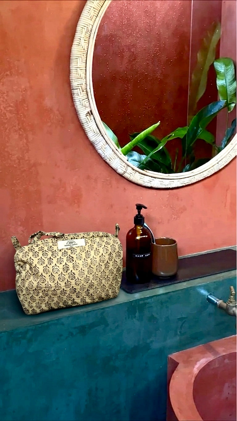 TROUSSE DELHI