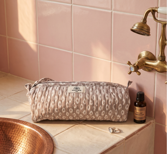 TROUSSE INDORE